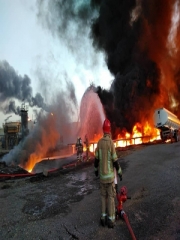آتش سوزی در پالایشگاه شهید تندگویان